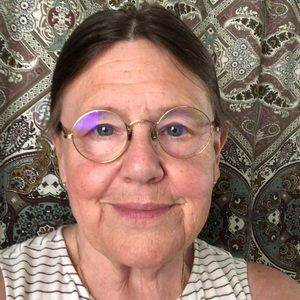 Meet your Posher, Sara